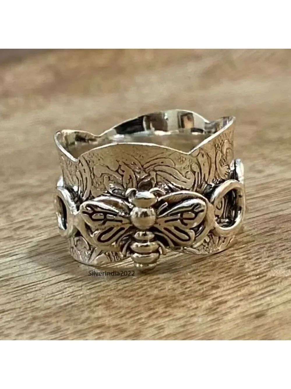 Boho Bumble Bee Band Ring #1135